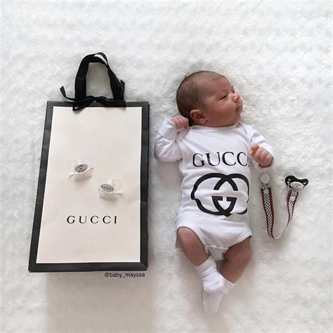 babykleding baby zwemkleding gucci|gucci baby clothing.